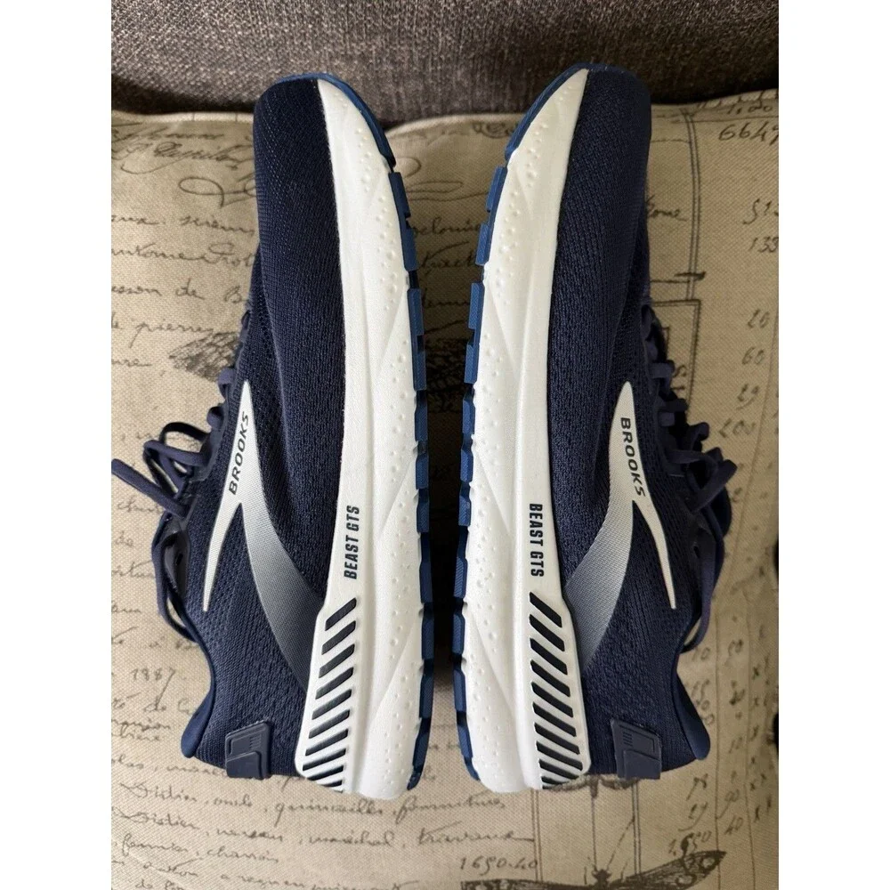 Brooks beast gts